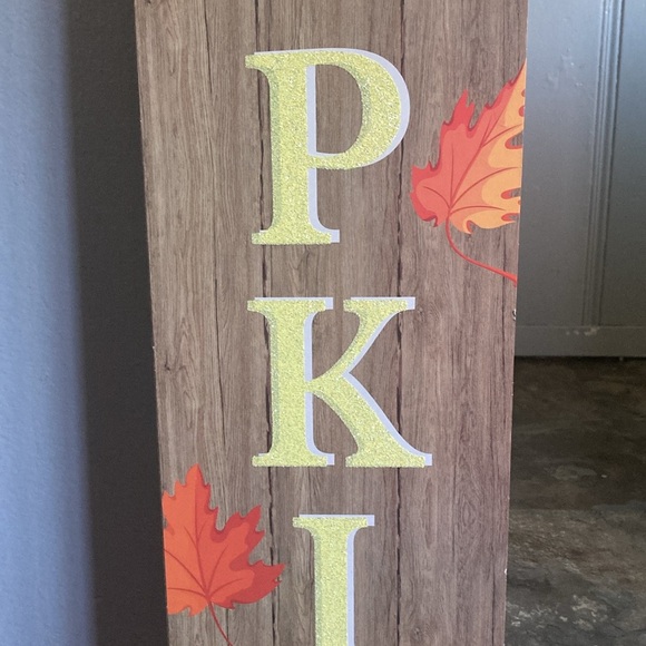 NWT- 48” Vertical Wooden Glittered HELLO PUMPKIN Fall Decor Sign - Picture 10 of 17